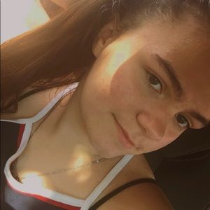 Meet your Posher, Lena